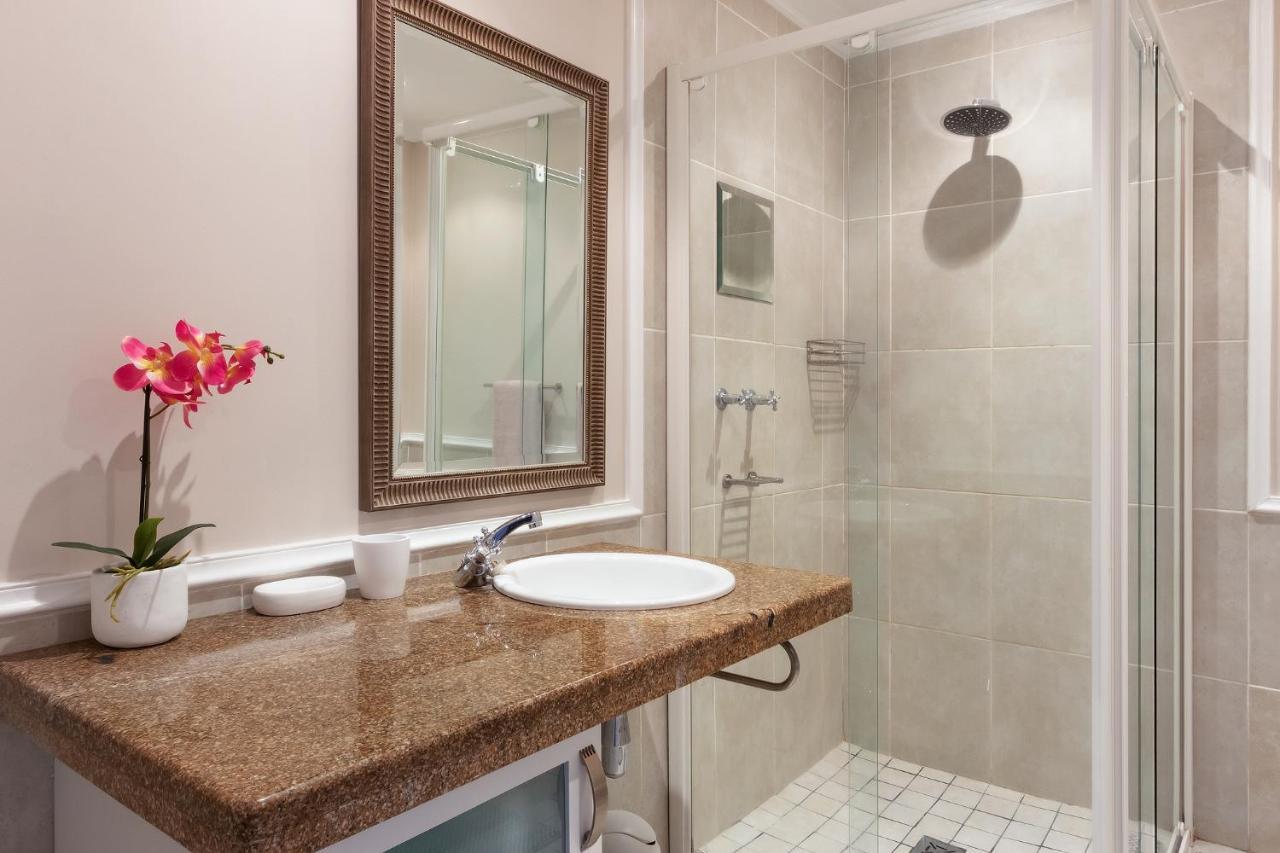 Pinnacle Point 2-Bedroom Self-Catering Apartment モーセル・ベイ エクステリア 写真